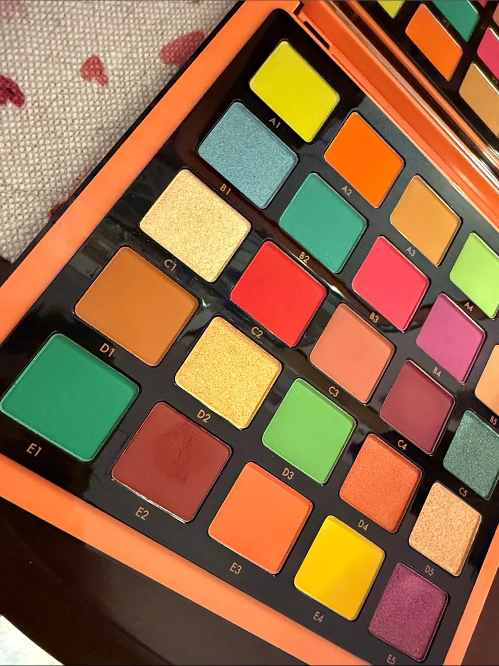 ABH Norvina volume three eyeshadow palette